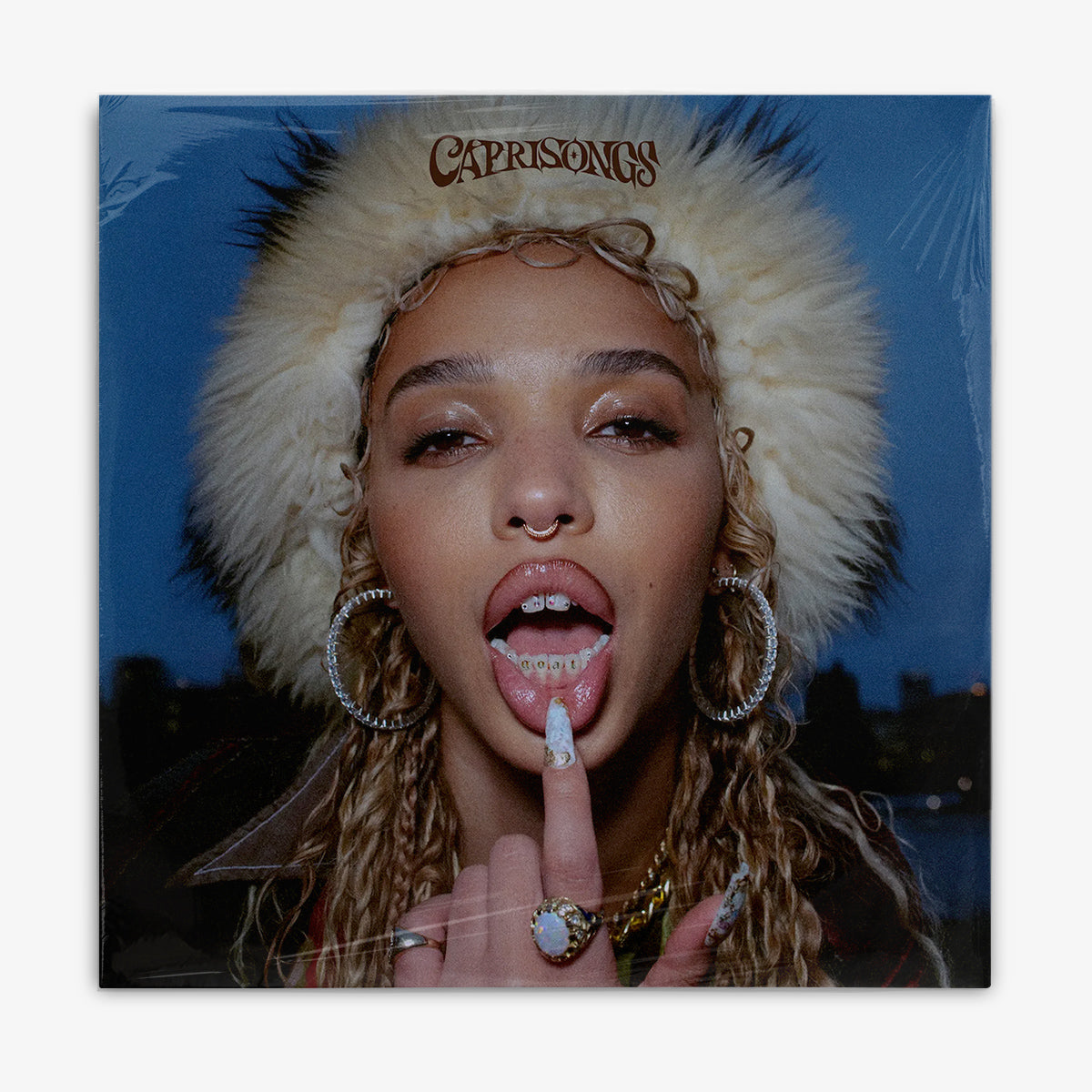 FKA twigs 'CAPRISONGS' LP cover