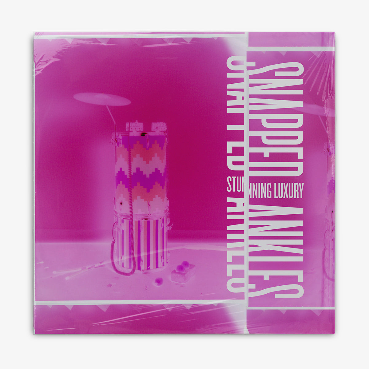 Snapped Ankles 'Stunning Luxury' LP cover