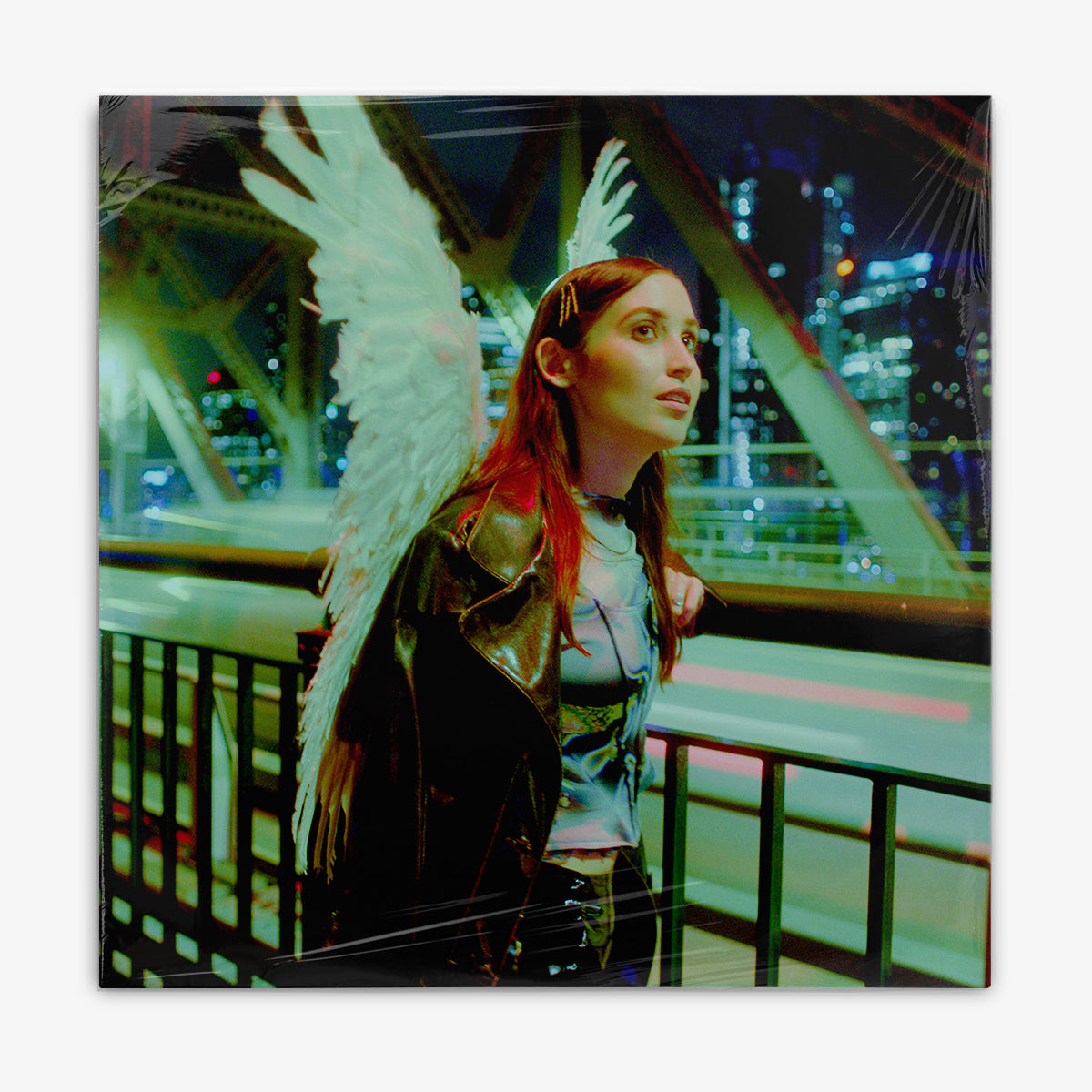 Hatchie 'Giving The World Away' LP cover